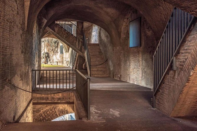 Colosseum with Gladiator Arena Floor, Forum & Palatine Hill Tour - Palatine Hill: understanding the first nucleus of Rome