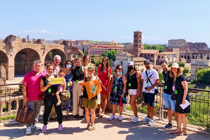 Colosseum with Gladiator Arena, Forum and Palatine in Spanish - Meeting point, mobile ticket, and day-of tips that prevent headaches