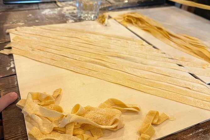 Cooking Class 2 Hour Spanish Steps - Fettucine and Tiramisù - Walking to the Spanish Steps after you cook