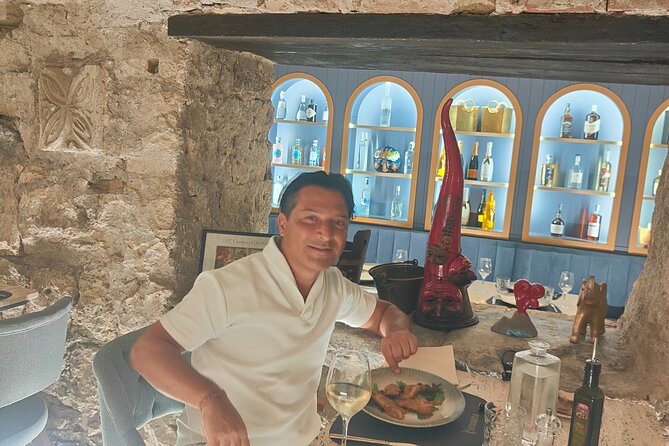 Course in Rome: Wine Education with Food - mini sommelier course - Your Sommelier Guide: Ask Better Questions and Taste More