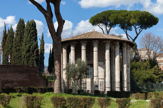 Day drinking in Rome & Scandalous Roman History - Bocca della Verita: The Mouth of Truth With a Story-Driven Twist
