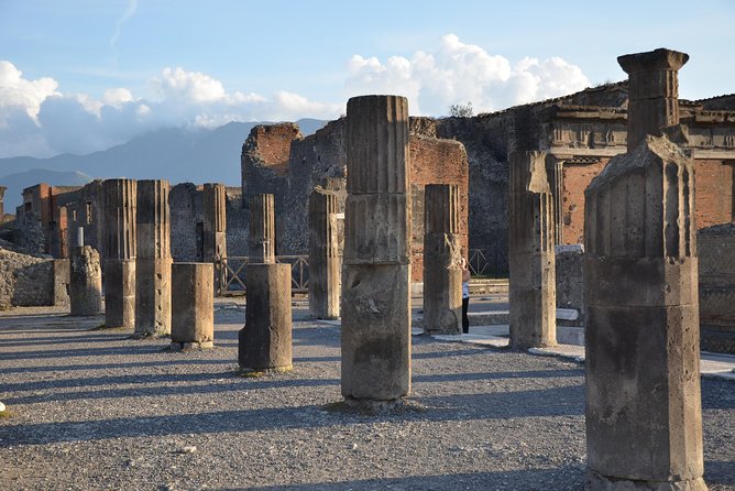 Day Trip to Pompeii, Positano and Amalfi Coast- Semi Private Tour - What You’re Paying For: Price, Inclusions, and Extras
