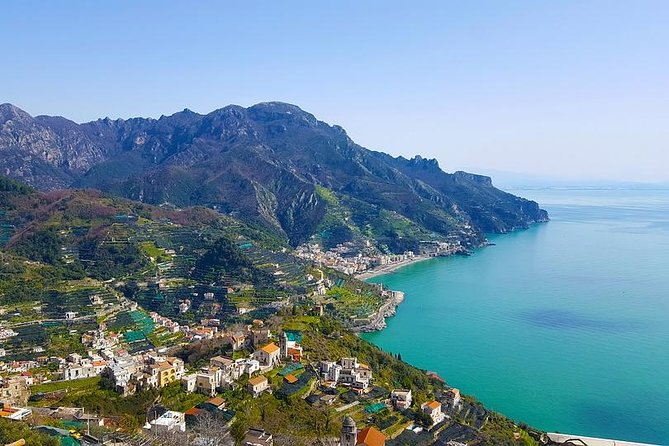 Daytrip from Rome to Pompeii and Amalfi Coast - English-speaking driver and private format: what you gain
