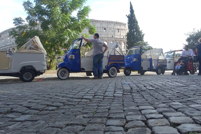 Discover the famous seven hills of Rome with the calessino bee - Aventine Hill Essentials: Piazza dei Cavalieri di Malta and Its Free Surprise