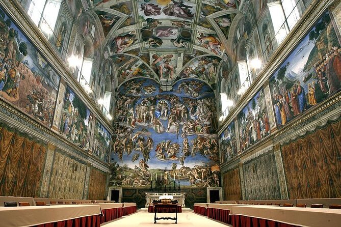 EARLY ACCESS Vatican Museums, St. Peter's with Dome by elevator - Sistine Chapel: short time, iconic targets, big payoffs