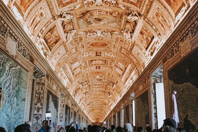 Early Bird Vatican Museums, Sistine Chapel guided Walking Tour - Meeting at Via Tunisi: start time and what to expect