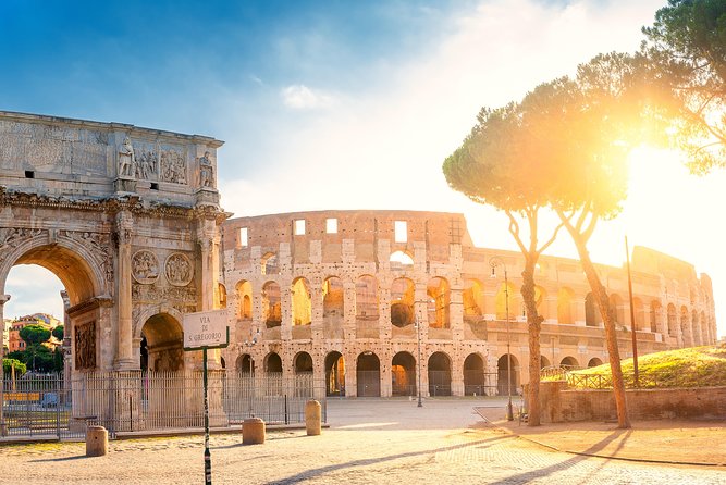 Early Colosseum, Roman Forum and Palatine Hill Guided Tour - Meeting at Piazza di San Clemente, finishing near the Colosseum