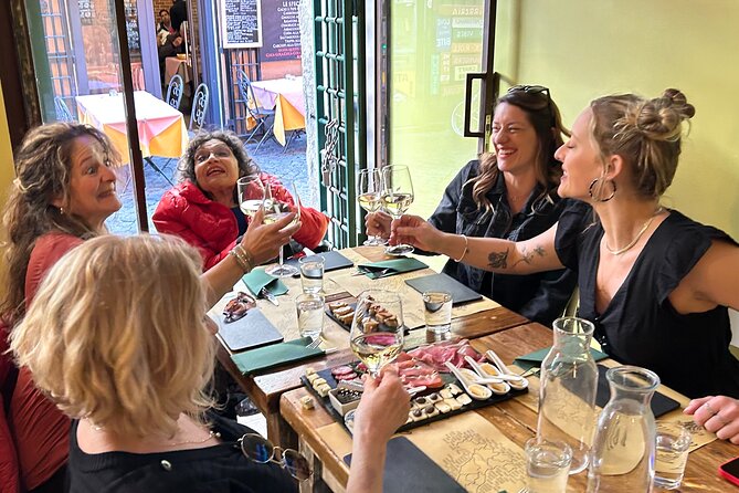 EAT AND DRINK LIKE A LOCAL - Wine Tasting in Trastevere w/ Gelato - Alice’s small-group style, and how the tour helps you travel smarter