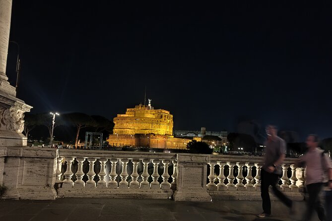 Elegant Rome by Night Tour with Local Driver-Guide & Dinner - Via dei Fori Imperiali Walk: Stopping to Smell History (Briefly)