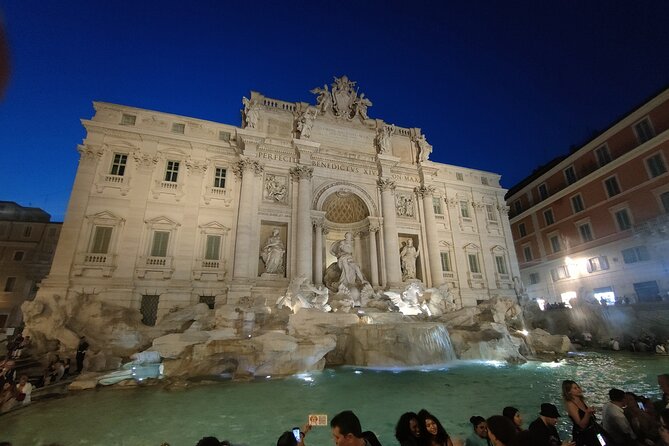 Elegant Rome by Night Tour with Local Driver-Guide & Dinner - Colosseum at Night, From a Better Viewpoint