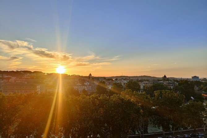 Elegant Rome by Night Tour with Local Driver-Guide & Dinner - Giardino degli Aranci, the Keyhole Surprise, and the Short Walk to Trevi
