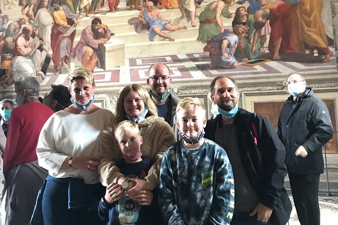 English Vatican Museums with Sistine Chapel Tour - Crowds, Papal Moments, and What Can Change