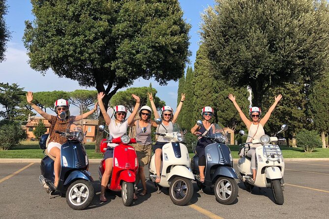 English: Vespa Tour Rome- Experience like a Roman - What You Really Get in 3 Hours on a Vespa