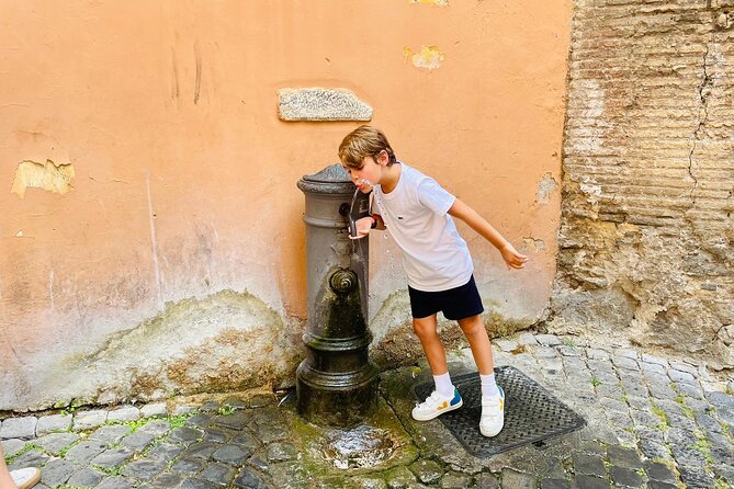 Enjoy Rome Full day tour in Golf Cart with Catacombs - Antico Quartiere Ebraico: a fast intro to Rome’s Jewish district