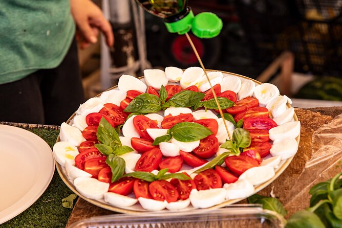 Eternal Rome Food Tour: Campo de Fiori, Jewish Ghetto, Trastevere - Passetto del Biscione: A Shortcut Through Roman Oddities