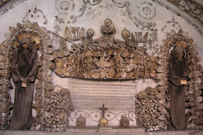 Exclusive Capuchin Crypts Tour: Audio, Small Group or Private - Meeting at Via Vittorio Veneto 27, and what the 1-hour flow looks like