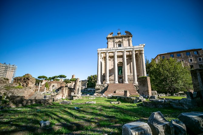 Exclusive Colosseum ARENA and Ancient Rome with Archaeologist - Logistics that can make or break your day