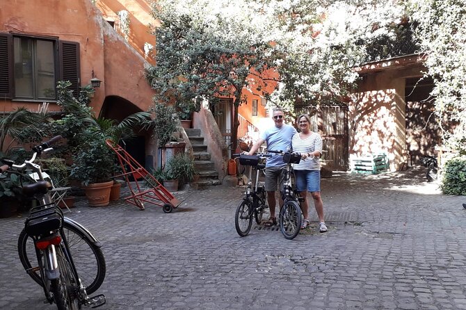 Exclusive Enogastronomy Tour Wine and food tasting - Stop 2: Trastevere Alleys, Local Anecdotes, and Neighborhood Texture