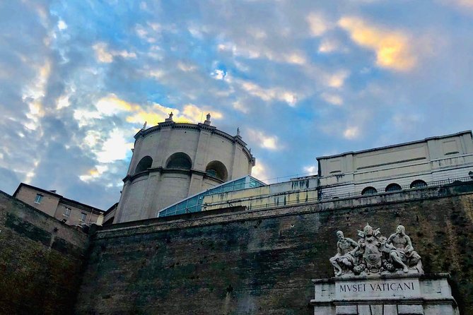 Exclusive Guided tour : Vatican Museum,Sistine Chapel & Basilica - Vatican Museums: the smart route through more than a thousand rooms
