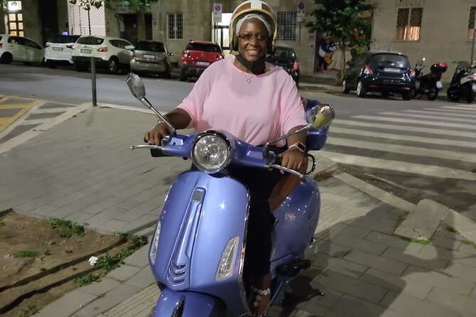 Exclusive Rome by Night Vespa Tour - St. Peter’s Square and Palazzo del Quirinale at night