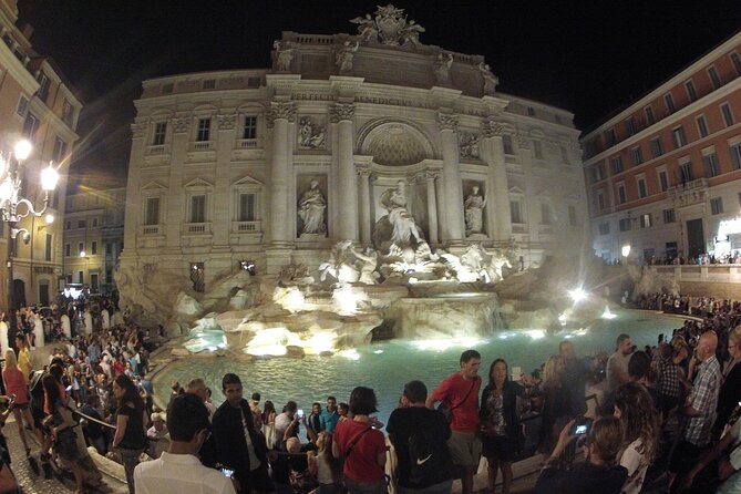 Exclusive Rome by Night Vespa Tour - What the guide commentary adds to the ride