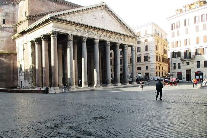 Exclusive ROME - Golf Cart City Tour with Italian Gelato - Stop 3: The Roman Forum on foot time, without the overwhelm