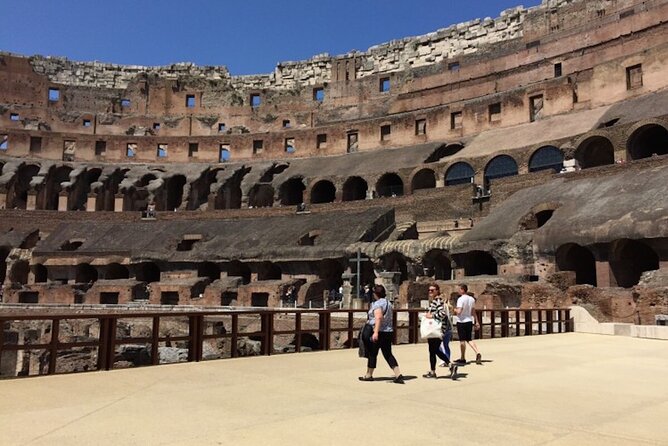 Express Colosseum - Private Guided Tour with a Top-Rated Guide - A 1-hour express plan that fits Rome’s busy calendar