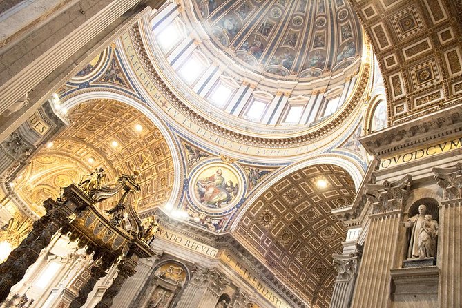 Fast Access Vatican, Sistine Chapel and Basilica Guided Tour - St Peter’s Square: architecture, symbols, and the smoke balcony