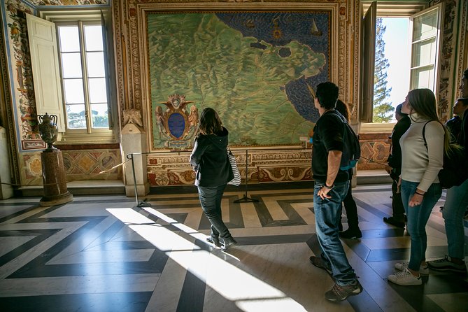 Fast Access Vatican, Sistine Chapel and Basilica Guided Tour - The schedule is tight, and that can be a good thing