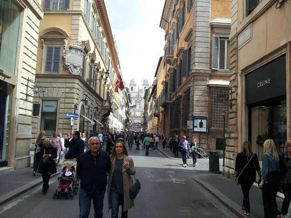 Fendi Experience: the pure essence of Roman high fashion - Key things to know before you go