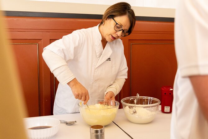 Fettuccine, Ravioli and Tiramisu Pasta Making in Rome - The 3-Hour Flow: From Tiramisu Tools to a Full Tasting
