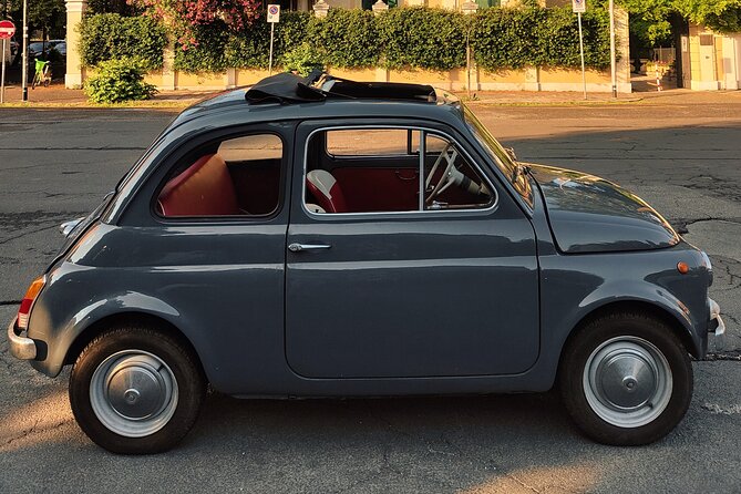 Fiat 500 in Rome - experience with a Roman - Colosseum area photos and a safety briefing