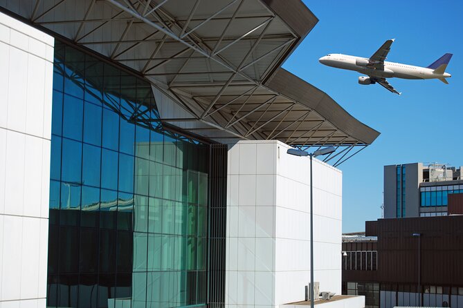 Fiumicino Airport to Rome Hotel - Private Transfer Car Service - Driver Help and the Best Kind of Rome Tips