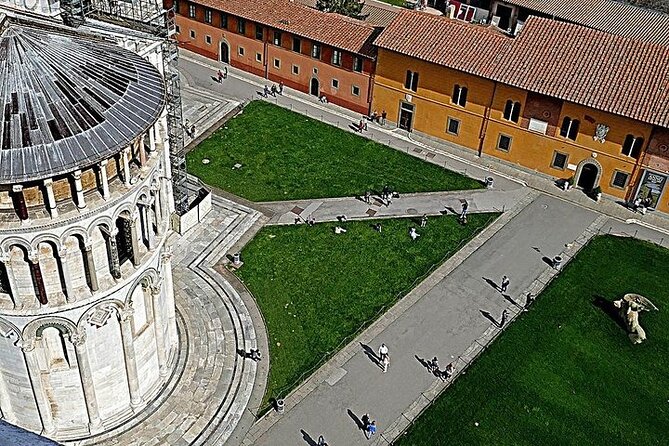 Florence and Pisa from Rome: Full Day Private Tour - Your driver and the expectations gap to watch for