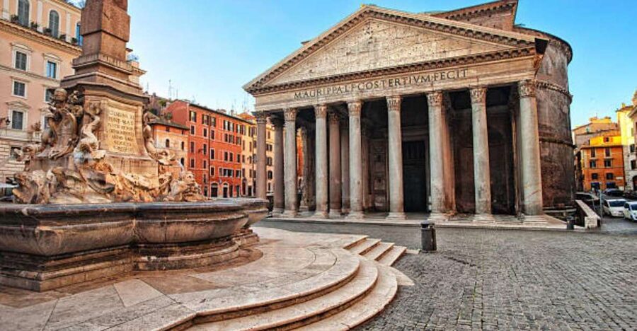 From Bones to Gods: Capuchin Crypt to Pantheon walking tour - The Pantheon: why the guide matters inside