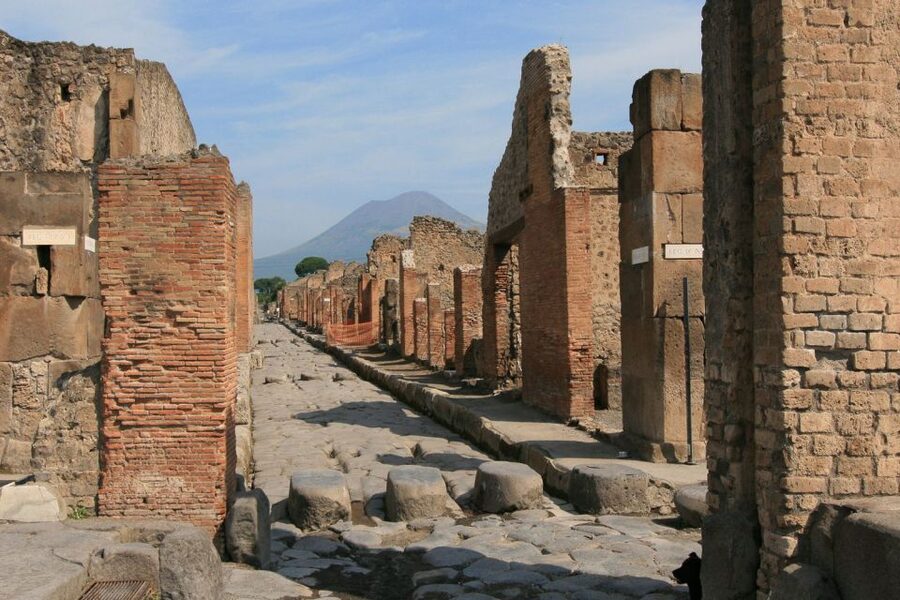 From Rome: Amalfi Coast and Pompeii Tour - Key points worth planning around