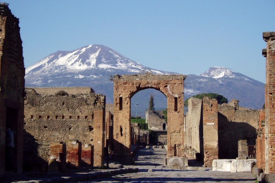 From Rome: Amalfi Coast and Pompeii Tour - From Rome to the Amalfi Coast, without big-bus stress