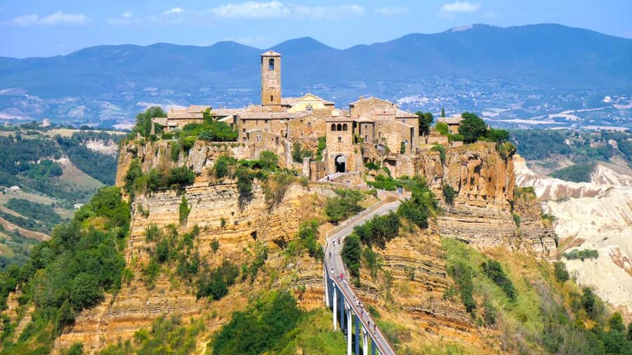 From Rome: Bagnoregio & Orvieto Day Trip with Wines & Lunch - Why this Rome day trip works as a one-day “central Italy sampler”