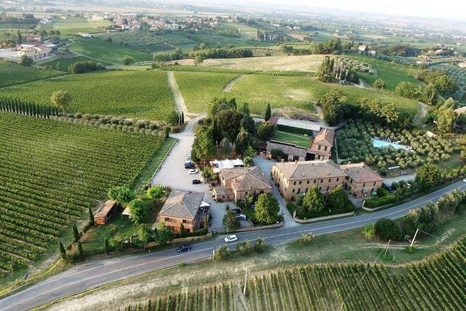 From Rome: Day Trip to Tuscany & Siena with lunch & Wine Tasting - San Gimignano: the “Manhattan of Tuscany” photo stop