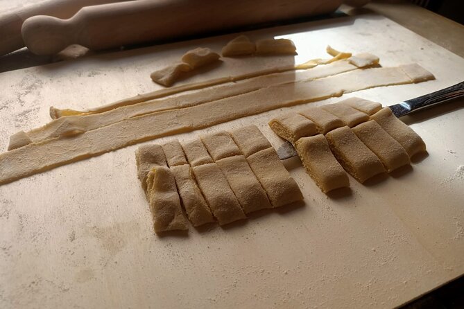 From Rome: Pasta & Tiramisù Cooking Class near Spanish Steps - The Meal and Drinks: Wine, Limoncello, and Espresso With Your Food