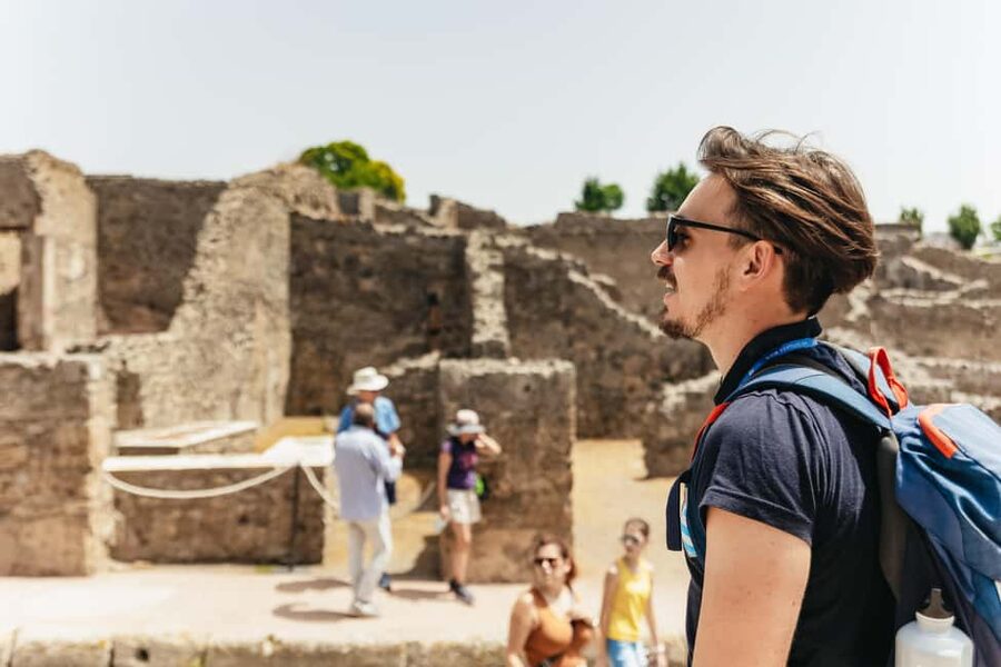 From Rome: Pompeii, Amalfi Coast, and Sorrento Day Trip - The Amalfi Coast scenic drive: gorgeous views, but weather changes everything