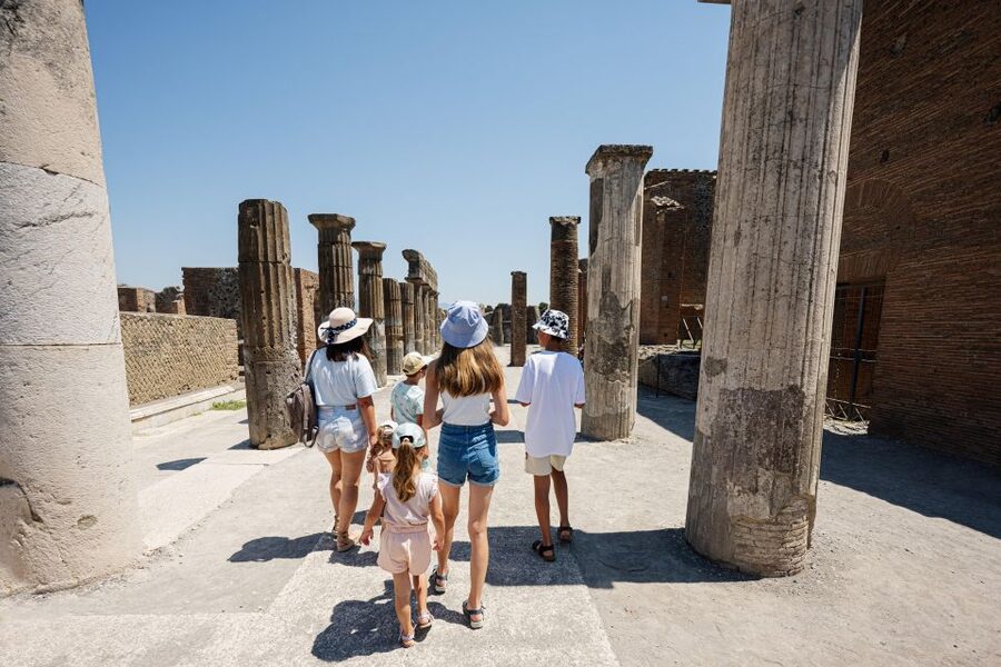 From Rome: Pompeii, Amalfi Coast, and Sorrento Day Trip - Piazza del Popolo pickup: easy to find, and worth arriving early