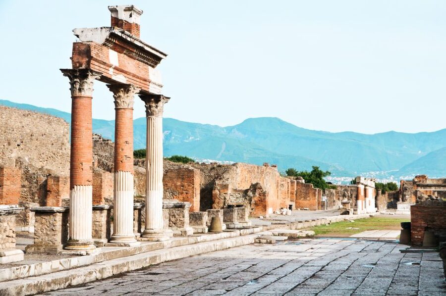 From Rome: Pompeii & Amalfi Coast Full-Day Trip - What to bring and how to dress for a mixed day