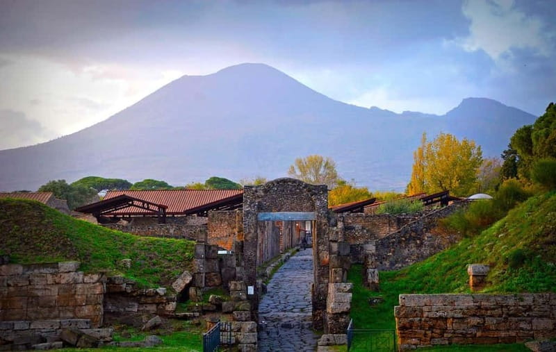 From Rome: Pompeii and Vesuvio Guided Day Trip with Lunch - Key highlights worth planning around