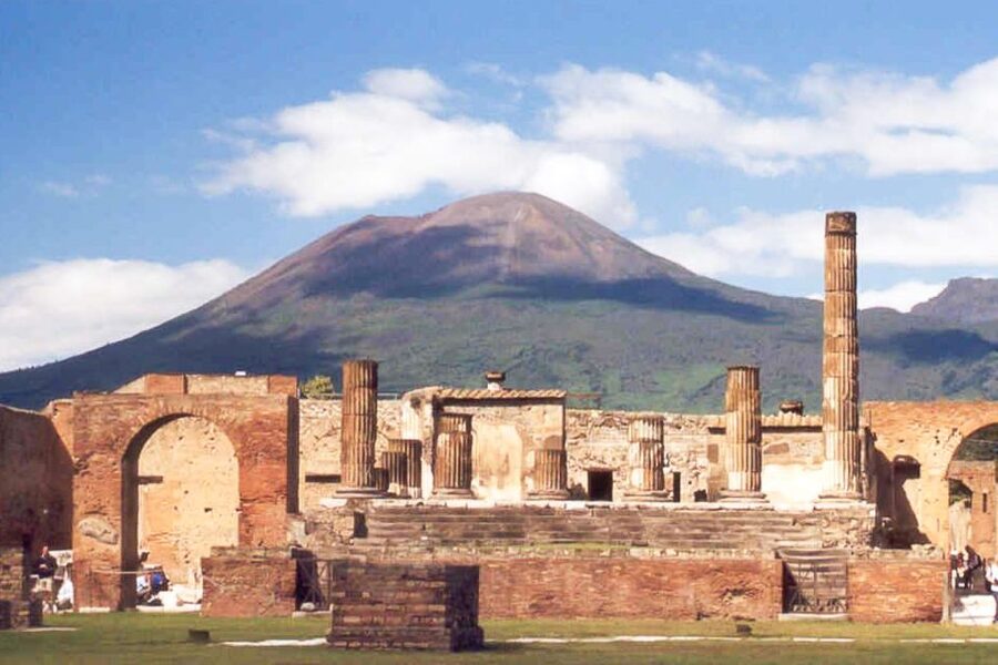 From Rome: Pompeii & Naples Small-Group Day Tour with Lunch - Price and value: is $303.60 a fair deal?
