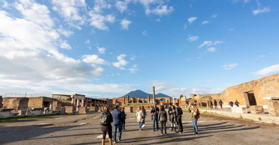 From Rome: Sorrento & Pompeii Day Tour with Hotel Pickup - The morning start, pickup reality, and how you avoid the stress spiral