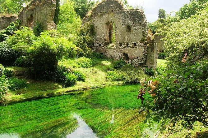 Garden of Ninfa and Sermoneta Day Trip from Rome with Lunch - Price and value: what $399 buys you beyond the garden ticket