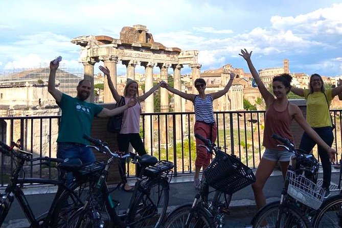 German E-Bike Tour durch Rom - Gianicolo Hill viewpoint and the Jewish quarter’s walled history