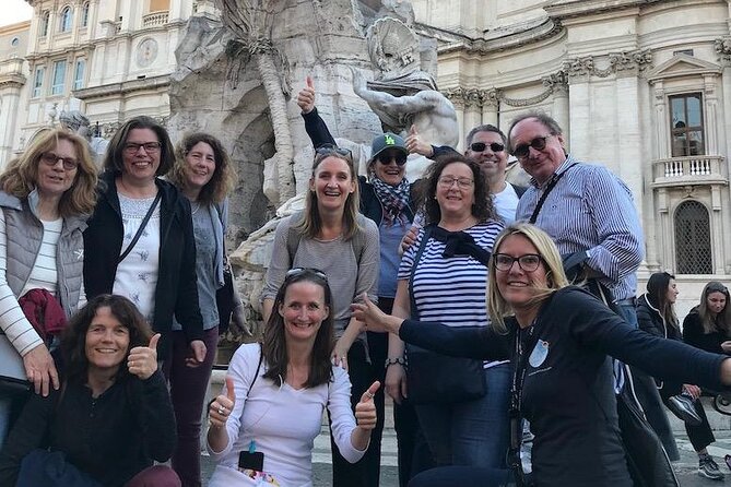 German Verstecktes Rom im Zentrum - Trevi Fountain coin time, then the Vicus Caprarius water lesson underground