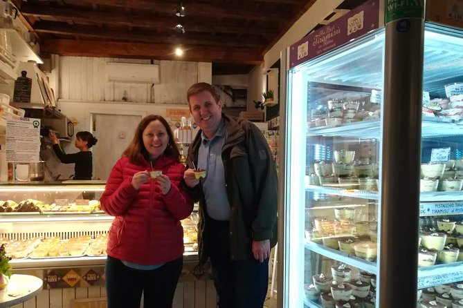 Gluten-Free Food & Wine Tour of Rome with Local Guide and Sightseeing - Largo Argentina: gelato finale after history at Area Sacra
